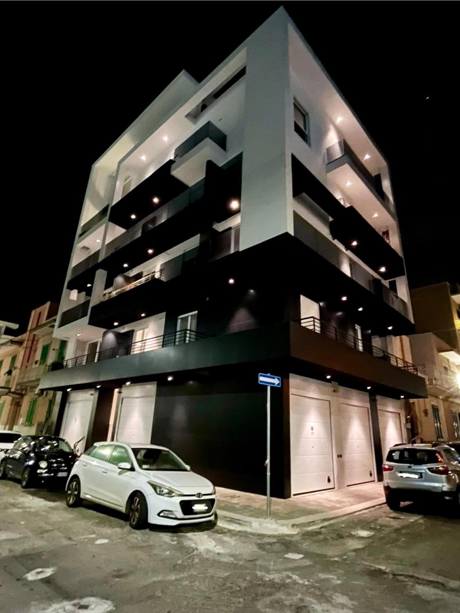 Seacity Suite & Stay Monopoli Buitenkant foto