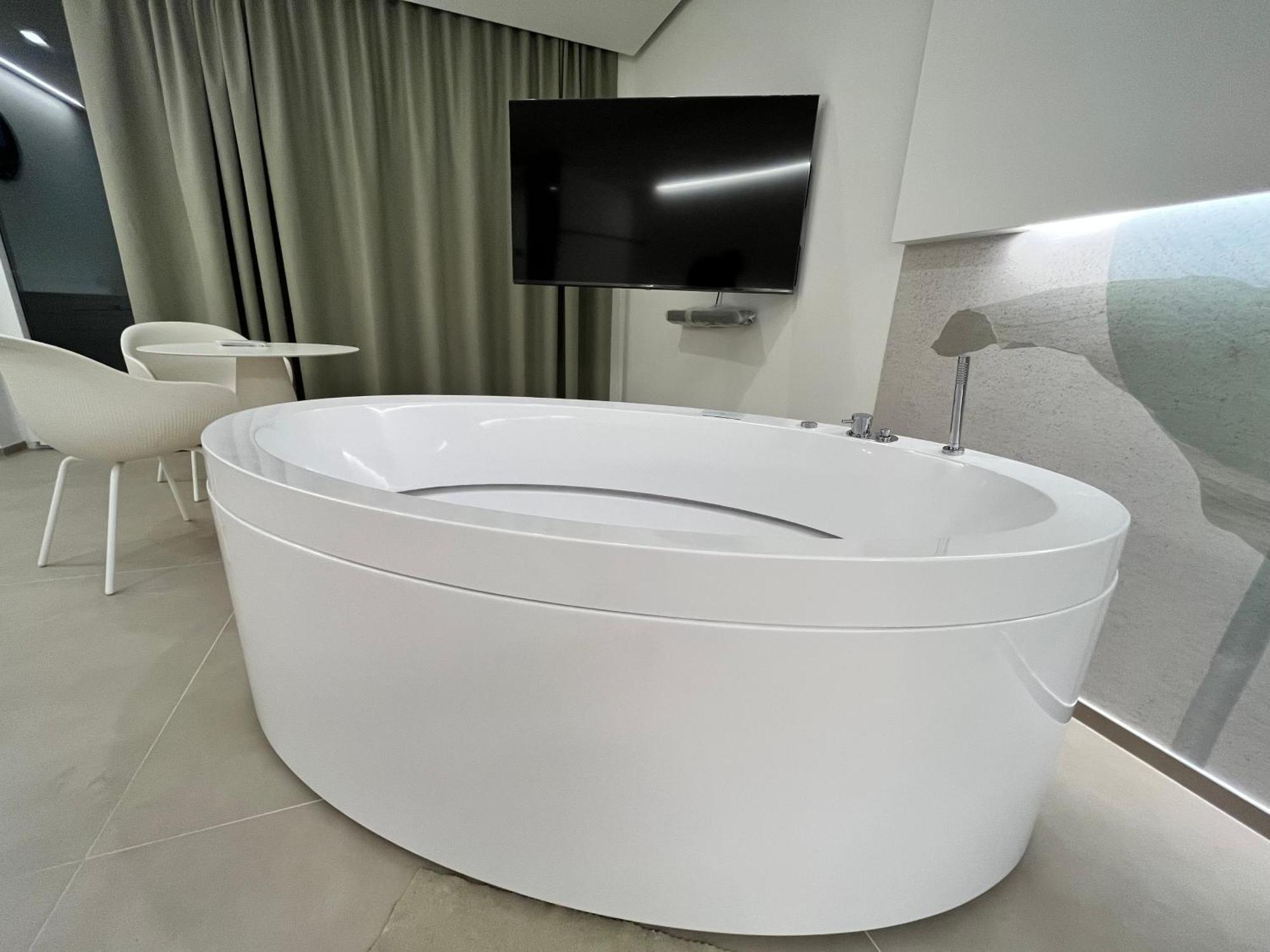 Seacity Suite & Stay Monopoli Buitenkant foto